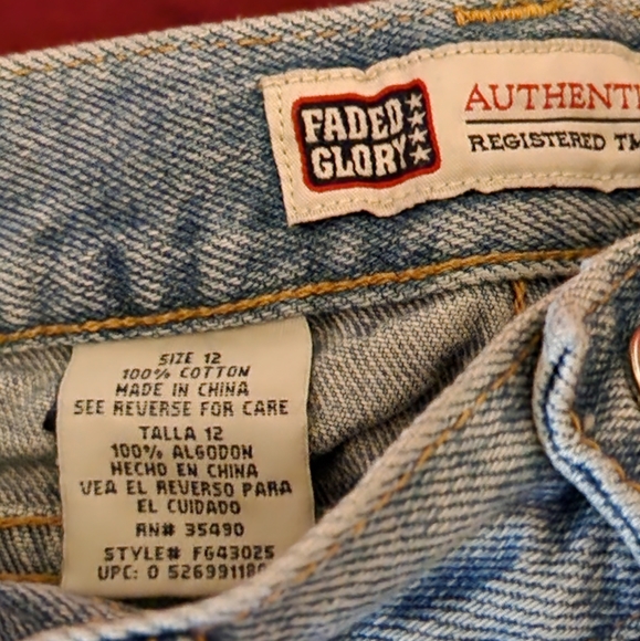 👧 Girls Faded Glory Jeans - Picture 3 of 6